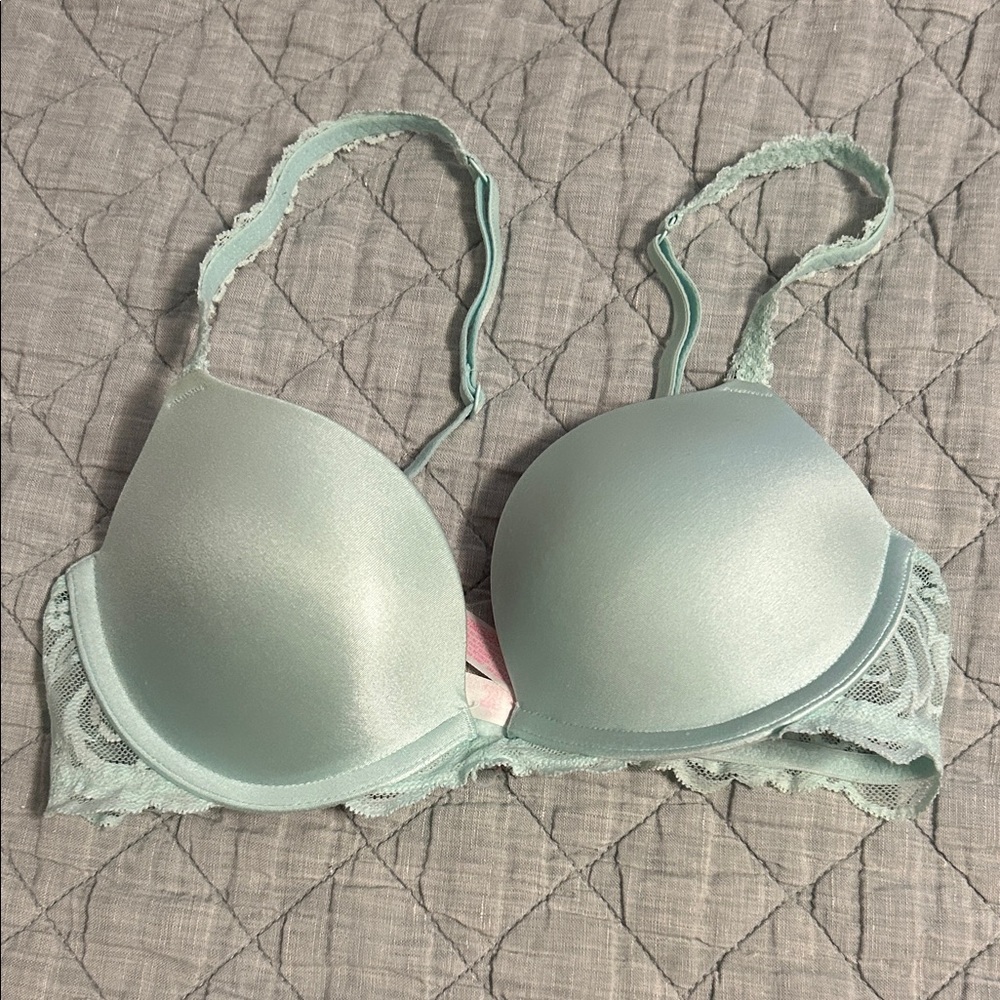 Victoria’s Secret PINK Push Up Bra